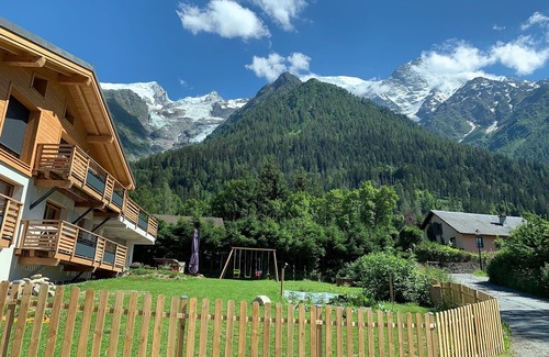 Les Houches Apartment | Apartment in chalet in Les Houches (Chamonix)