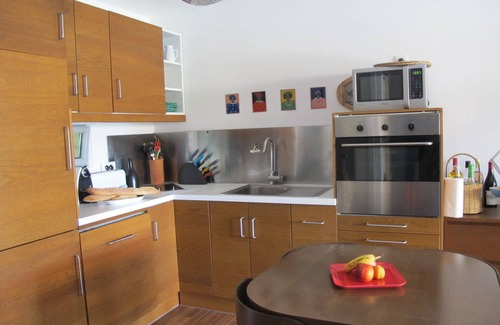 Le Lavandou Apartment | Apartment in edge of sea. Residence of standing