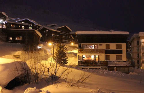 Les Almes Apartment | Apartment in family cottage. 4 rooms for 7/8 people Quartier Des Alme
