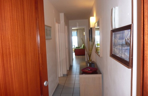 Salou City Centre Apartment | Apartment in first line of sea in Salou