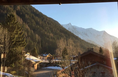 Chamonix-Mont-Blanc Apartment | Apartment in quiet chalet facing Mont-Blanc, close to Grands Montets.