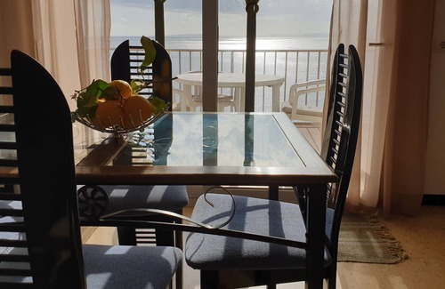 El Arenal Apartment | Apartment in front of the sea I