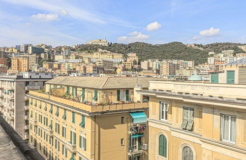 San Fruttuoso Apartment | Apartment in Genoa with 2 bedrooms sleeps 5