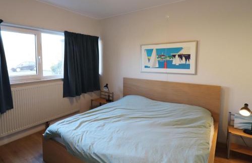 Heeg Apartment | Apartment in Heeg with Heegermeer Views