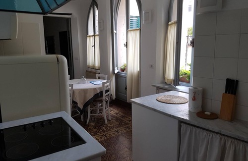 Finalborgo House | Apartment in historical residence in the center of Finalborgo