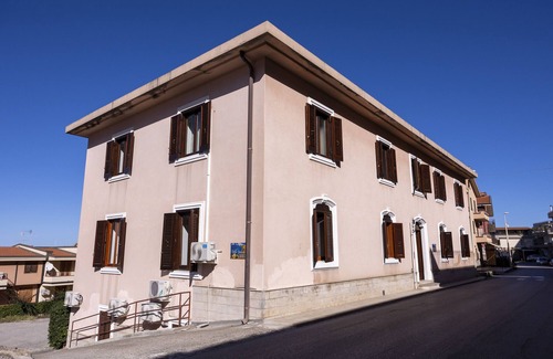 Piraino Apartment | Apartment "In Villa Domenica 2" with Sea View, Balcony & Wi-Fi