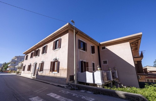 Piraino Apartment | Apartment "In Villa Domenica 8" with Sea View, Balcony & Wi-Fi