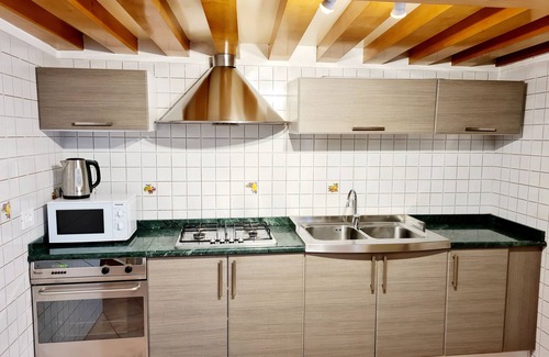 Montegrotto Terme Apartment | Apartment in the heart of Montegrotto Terme