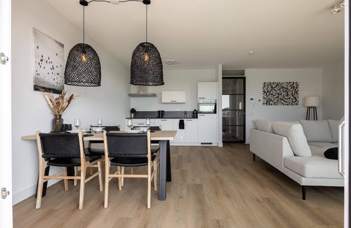 Kortgene House | Apartment in Kortgene with Harbor Views
