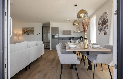 Kortgene House | Apartment in Kortgene with Harbor Views