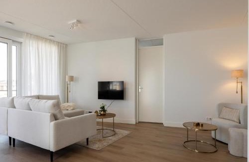 Kortgene Apartment | Apartment in Kortgene with Harbor Views