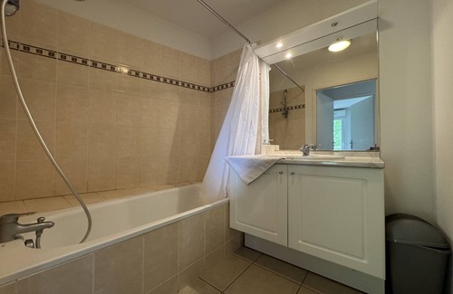 Pin - Vert Galant Apartment | Apartment in Le Mans near 24 Hours Circuit