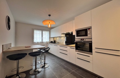 Le Mans Apartment | Apartment in Le Mans with Retro-Chic Style