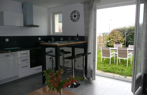 Plouguerneau House | Apartment in Lilia near Sandy Kastell Ac'h Beach