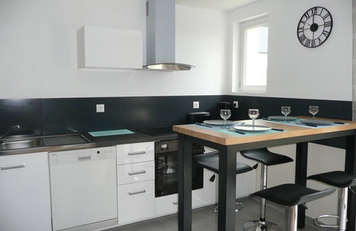 Plouguerneau House | Apartment in Lilia near Sandy Kastell Ac'h Beach