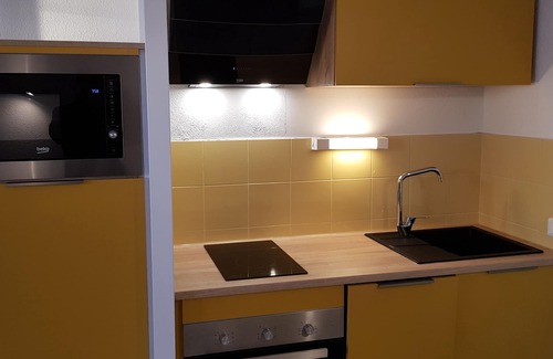 Fouesnant Apartment | Apartment in luxury residence with pool facing the sea