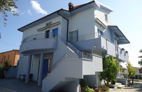 Ponte Sasso Apartment | Apartment in Marotta near the beach