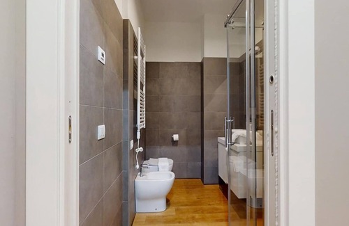 San Babila Apartment | Apartment in Milan’s Historic Center