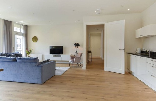 The Hague Center Apartment | Apartment in minimalist style near the city center