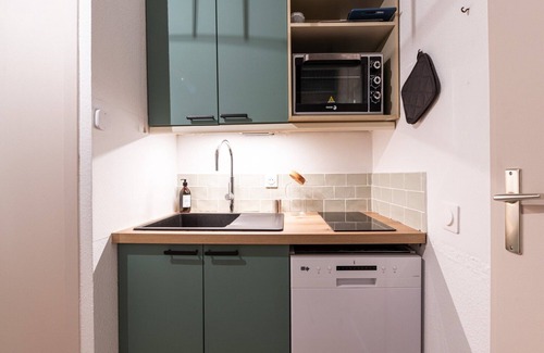 Les Esserts Apartment | Apartment in Morillon near Ski Resort