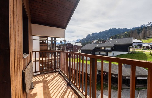 Les Esserts Apartment | Apartment in Morillon near Ski Resort