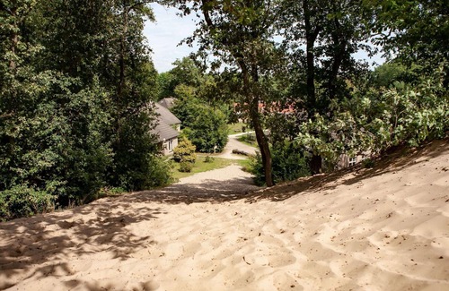 Uden RV Rental | Apartment in Netherlands Near Scenic Canals