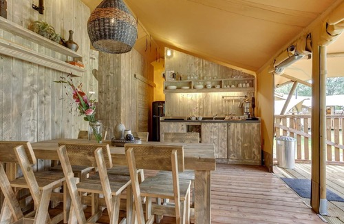 Uden RV Rental | Apartment in Netherlands Near Scenic Canals