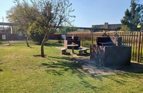 Newcastle Apartment | Apartment in Newcastle Kzn