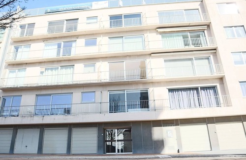 Nieuwpoort-aan-Zee Apartment | Apartment in Nieuwpoort near the Beach