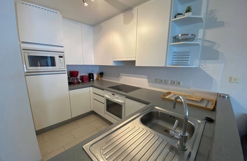 Nieuwpoort-Bad Apartment | Apartment in Nieuwpoort with Sea Views