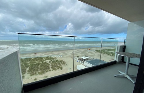 Nieuwpoort-aan-Zee Apartment | Apartment in Nieuwpoort near the Beach