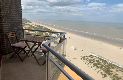 Nieuwpoort-aan-Zee Apartment | Apartment in Nieuwpoort near the Port
