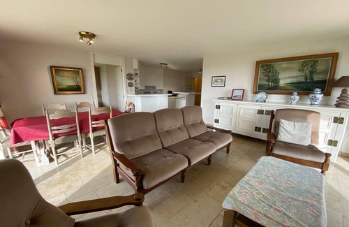 Nieuwpoort Apartment | Apartment in Nieuwpoort by the Harbor