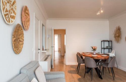 Nieuwpoort-aan-Zee Apartment | Apartment in Nieuwpoort with Sea Views