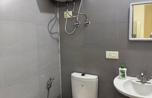 Noida Apartment | Apartment in Noida Best Location 2BHK