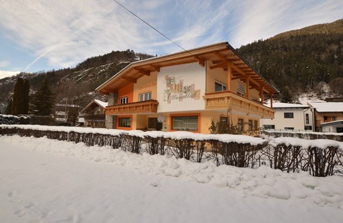 Oetz Apartment | Apartment in Oetz near Ski Lift