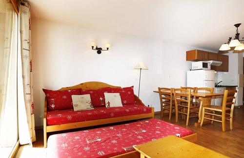 Orcieres-Merlette Apartment | Apartment in Orcières with Ski Slope Views