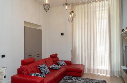 Naples City Centre Apartment | Apartment in Palazzo Nana', Piazza Nicola Amore, Napoli - Holidays a Napule