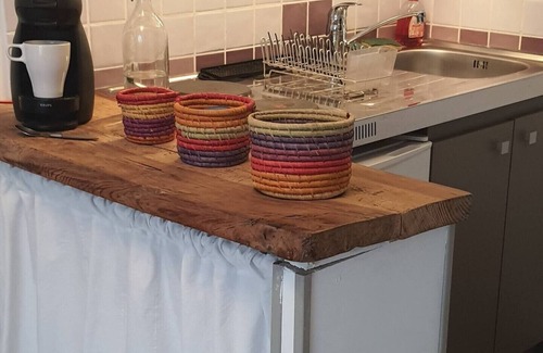 Fuveau Apartment | Apartment in Provencal village - Fuveau