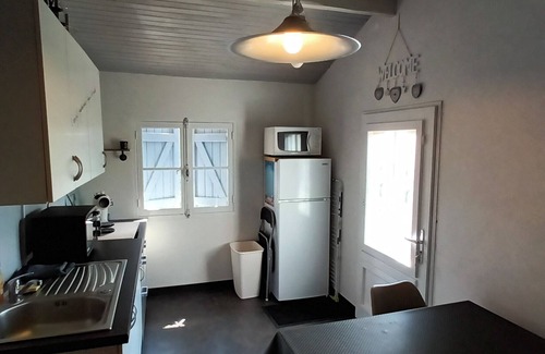 Rougiers Apartment | Apartment in Provence Verte