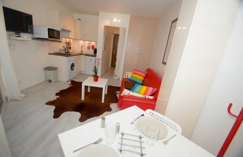 Cros-de-Cagnes Apartment | apartment in residence Cros de Cagnes 1min walk to the beach