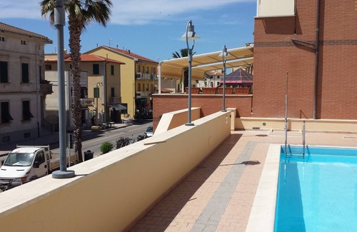 San Vincenzo Apartment | Apartment in residence 30 mt from the sea