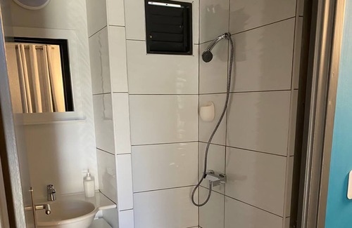 Tartane Apartment | Apartment in residence near the beach