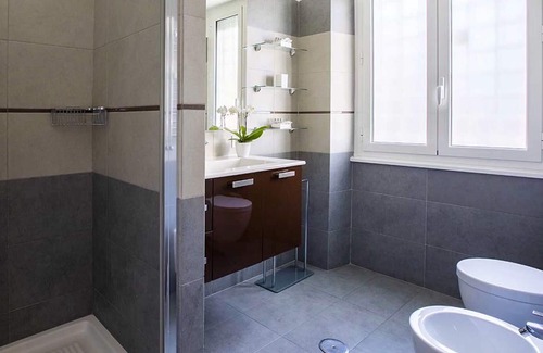 Aventine Apartment | Apartment in Rome with 4 bedrooms sleeps 13