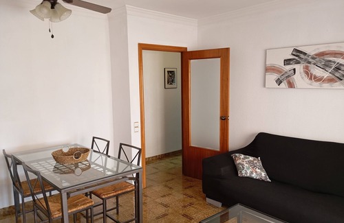 Sant Carles de la Rapita Apartment | Apartment in Sant Carles de la Rapita, 4 minutes from the coast.