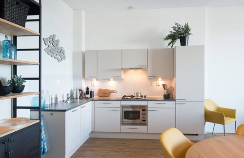 Scheveningen Apartment | Apartment in Scheveningen Harbor Views