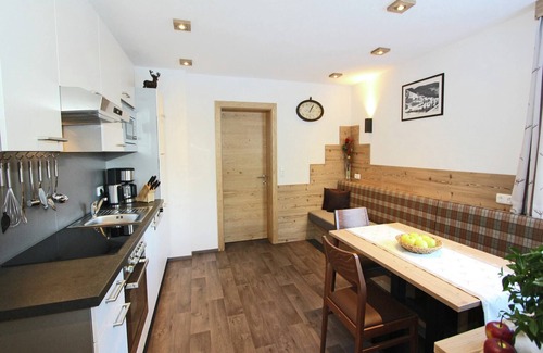 See Apartment | Apartment in See near Ski Slopes