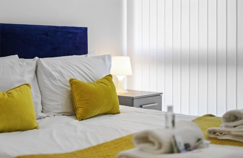 Slough Apartment | Apartment in Slough On-site Free Parking