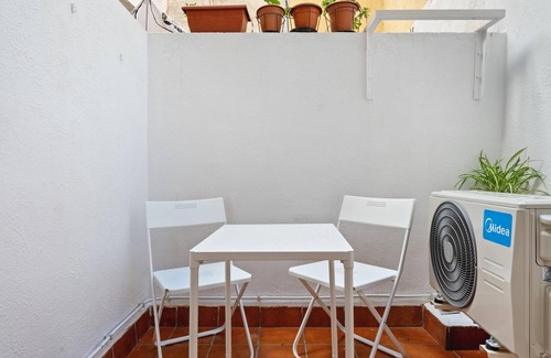 Old Town Apartment | Apartment in TGN historic center only 10min beach