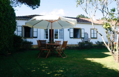 Furnas House | Apartment in the garden